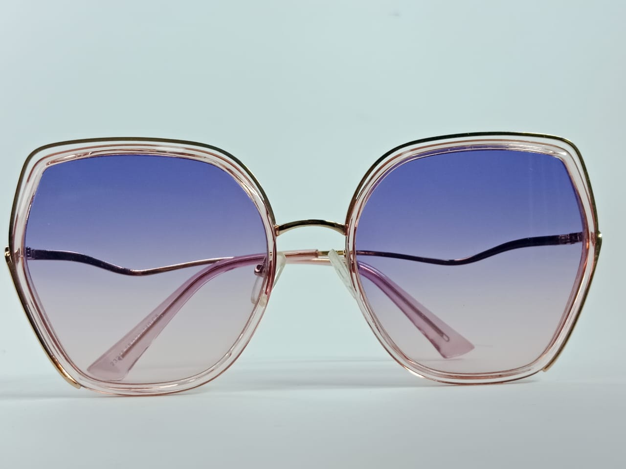 WOMEN BRANDED STYLISH POLORIZED SUNGLASS